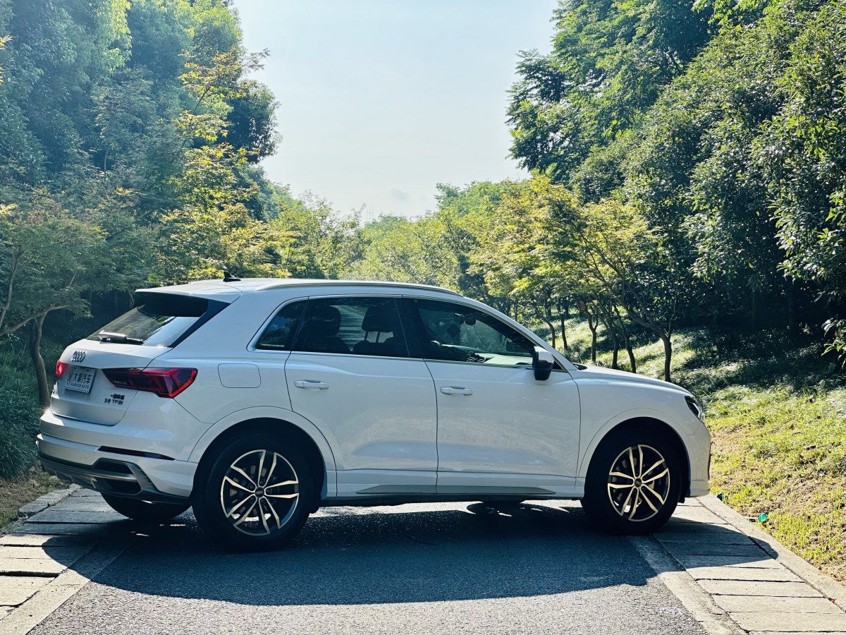 奥迪 奥迪Q3  2022款 35 TFSI 进取动感型图片