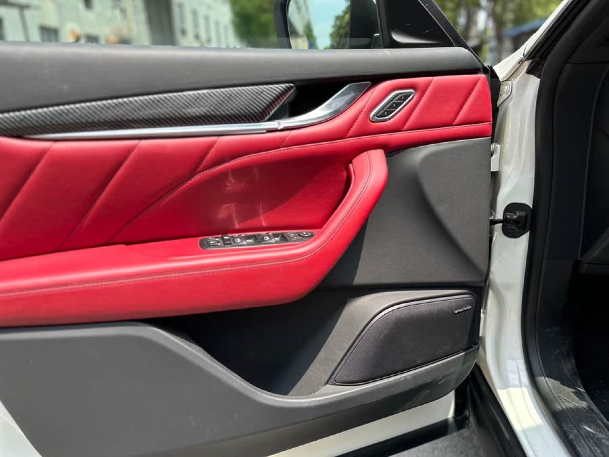 瑪莎拉蒂 Levante  2019款 3.0T 350Hp 標準版 國VI圖片