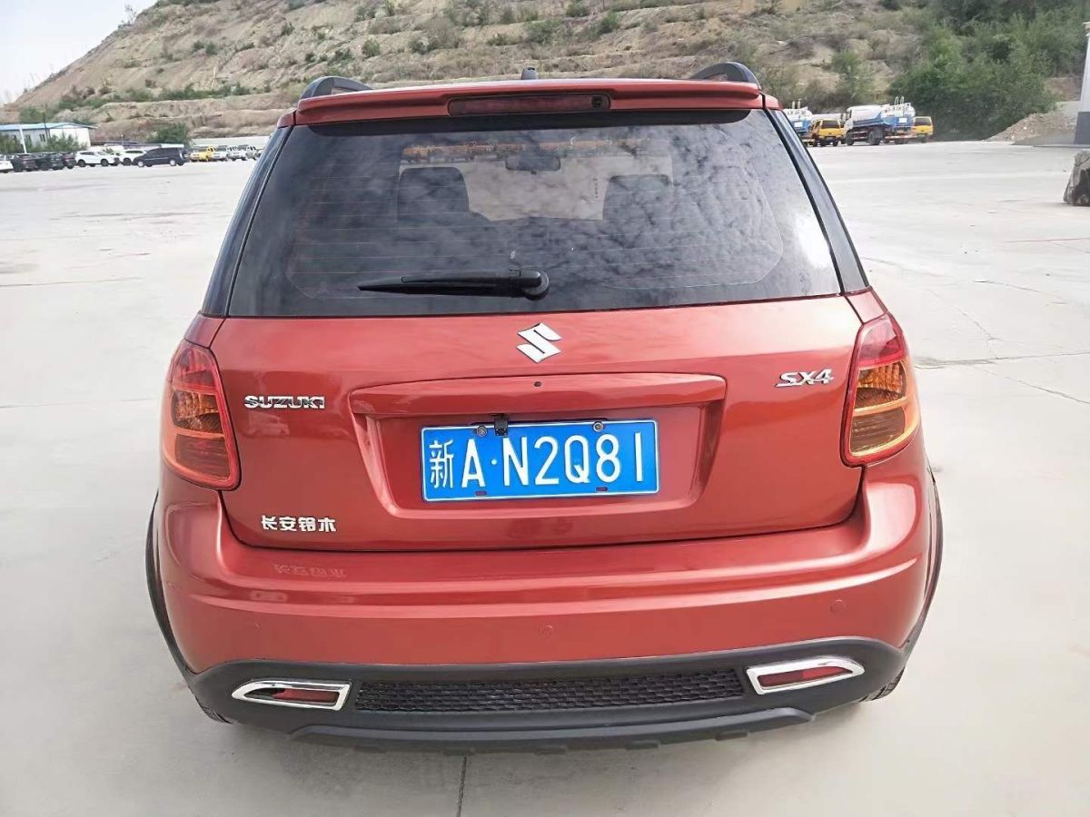 鈴木 天語 2011款 sx4 1.6l 兩廂靈動型圖片