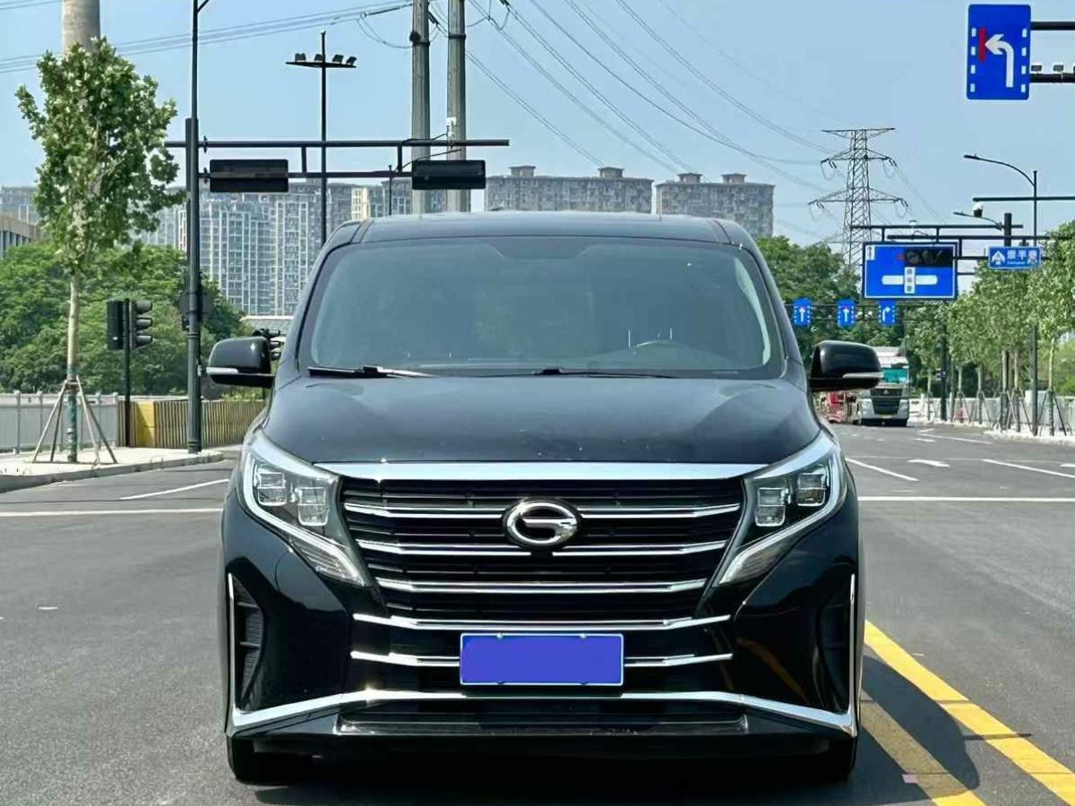 廣汽傳祺 M8  2021款 大師系列 390T 四座御享版圖片