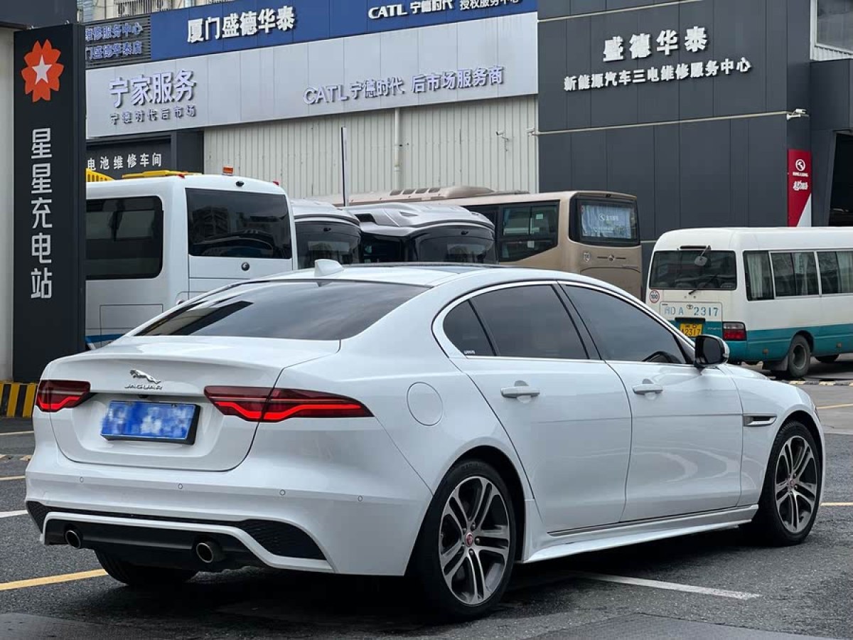 捷豹 XEL  2020款 2.0T 200PS R-DYNAMIC S進(jìn)取運(yùn)動版圖片