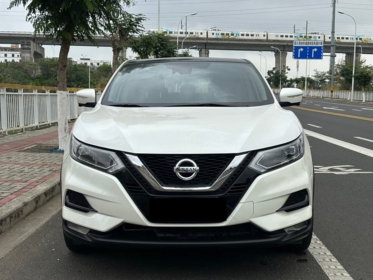 日產(chǎn) 逍客  2019款  2.0L CVT豪華版圖片