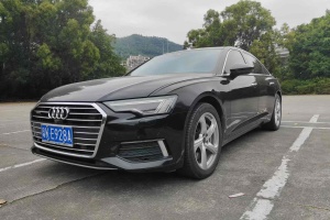 奥迪A6L 奥迪 55 TFSI quattro 尊享致雅型