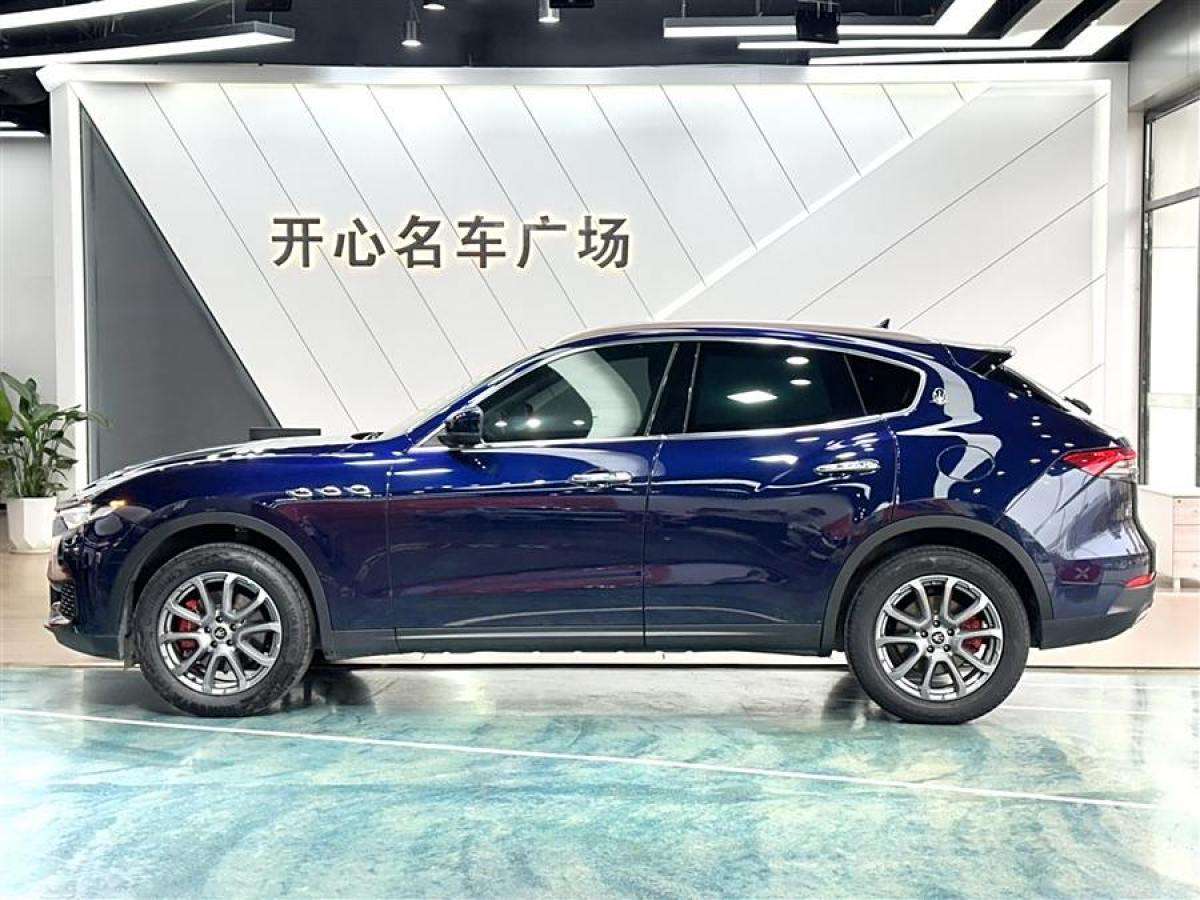 瑪莎拉蒂 Levante  2021款 3.0T 標(biāo)準(zhǔn)版圖片