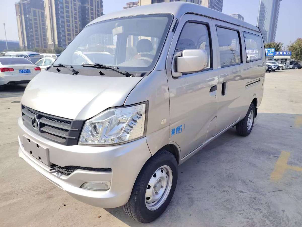 長安跨越 長安V3  2021款 1.2L標(biāo)準(zhǔn)版廂貨5座DK12C圖片