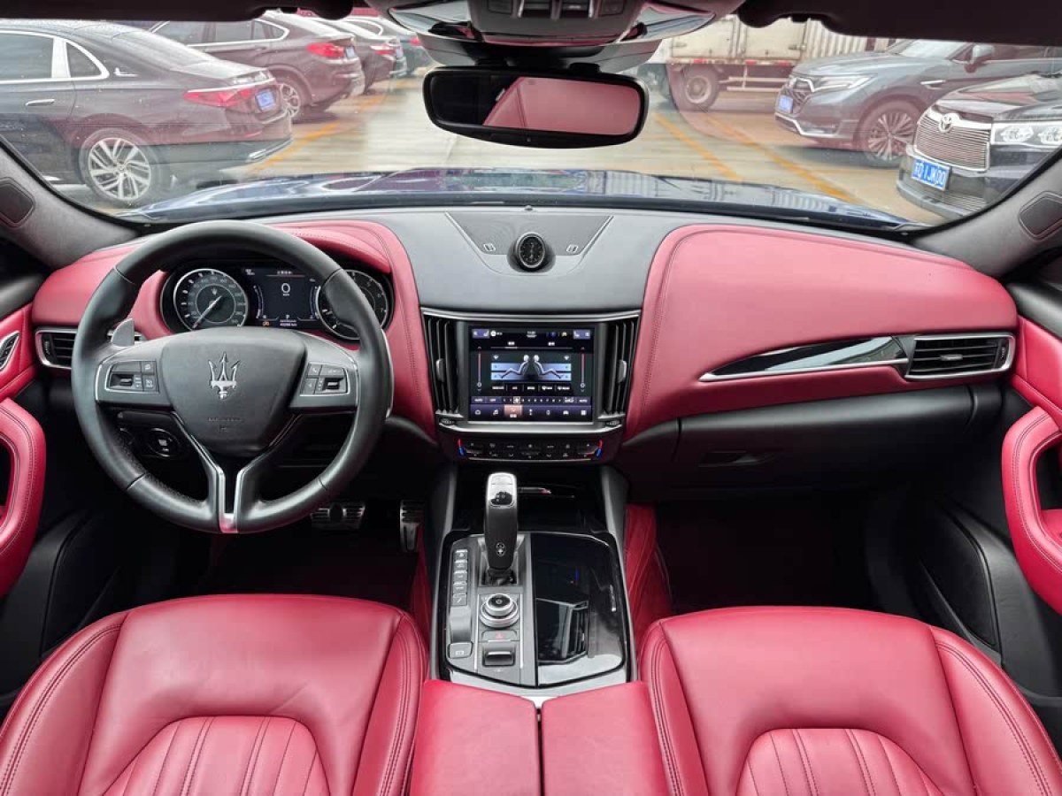 瑪莎拉蒂 Levante  2021款 3.0T 標準版圖片