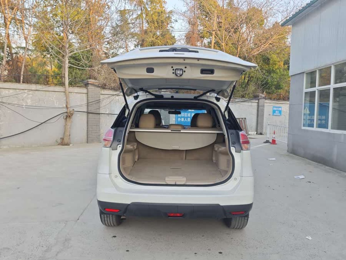 日產(chǎn) 奇駿  2014款 2.0L CVT舒適版 2WD圖片