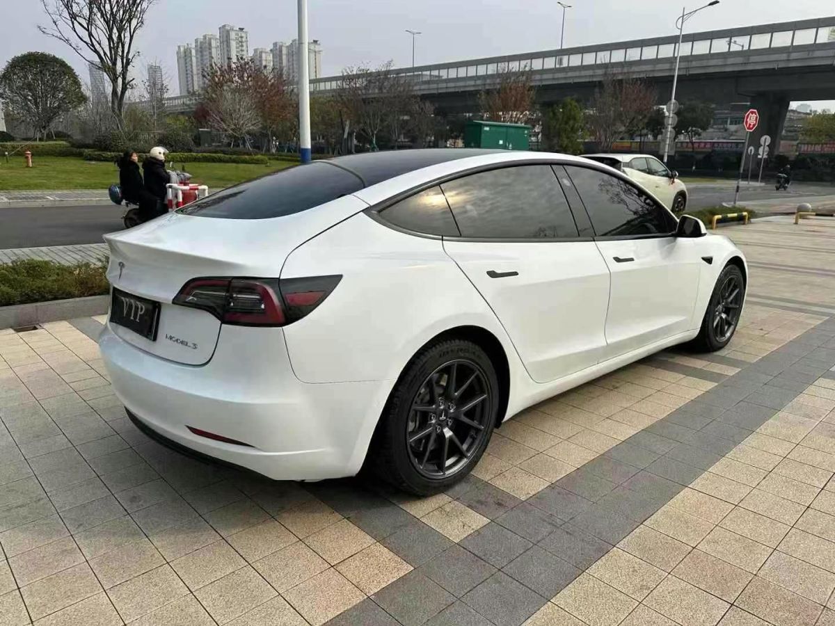 特斯拉 Model S  2021款 Plaid Plus 版圖片