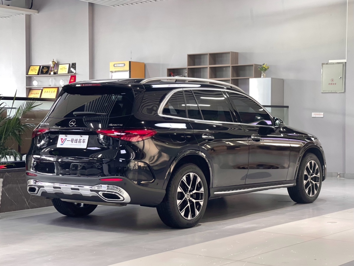 奔馳 奔馳GLC  2023款 改款 GLC 260 L 4MATIC 豪華型 5座圖片