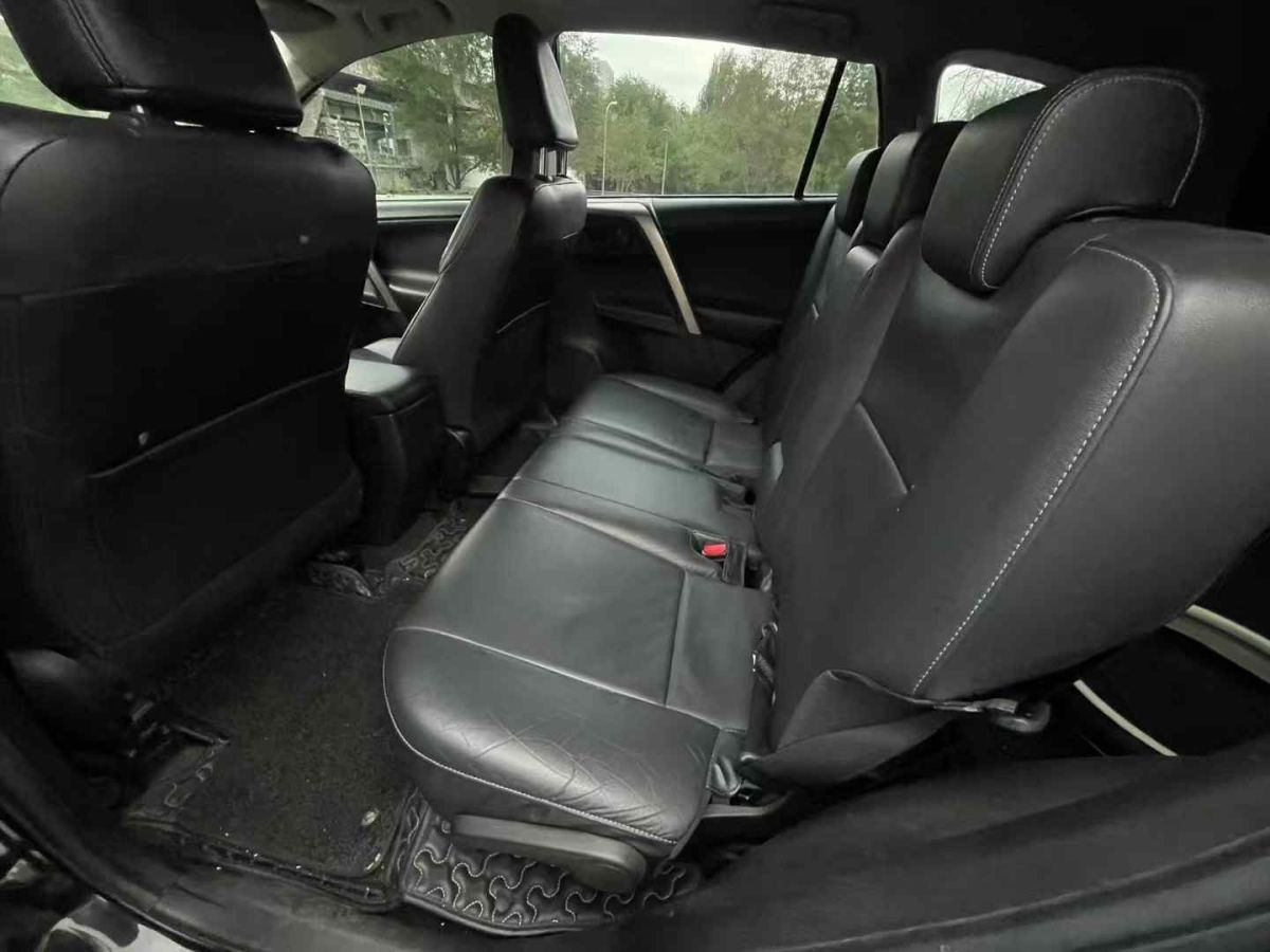 豐田 RAV4 圖片