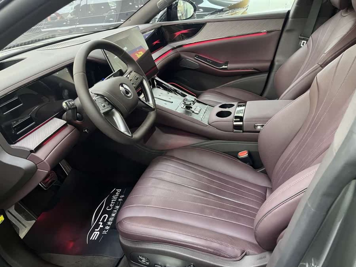 騰勢 騰勢Z9GT  2024款 1100四驅(qū)Ultra版圖片