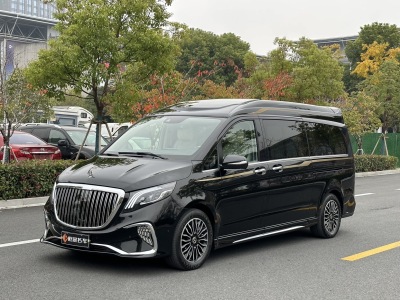 2022年2月 奔驰 V级 V 260 L 长轴距尊贵版图片