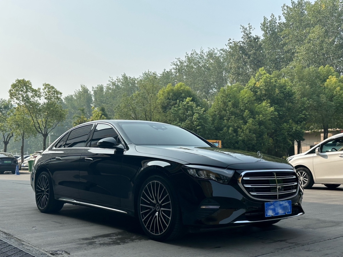 奔馳 奔馳E級  2024款 E 300 L 豪華型圖片