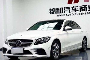 奔馳C級(jí) 奔馳 C 200 L 時(shí)尚型運(yùn)動(dòng)版