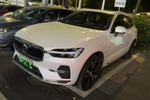 XC60新能源 沃尔沃 T8 插电混动 长续航四驱智远豪华版