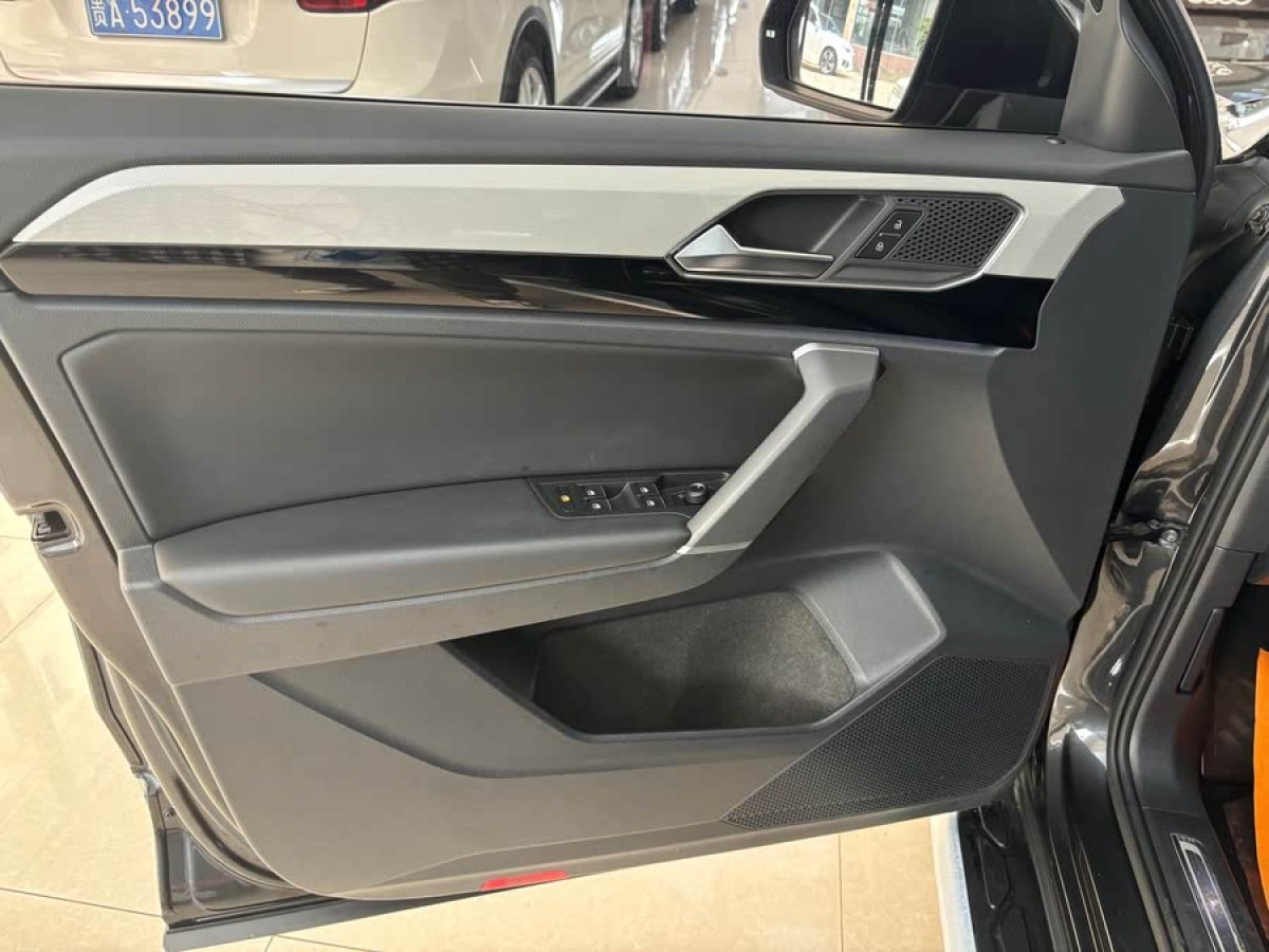 大眾 探岳  2020款 330TSI 兩驅(qū)豪華智聯(lián)版圖片