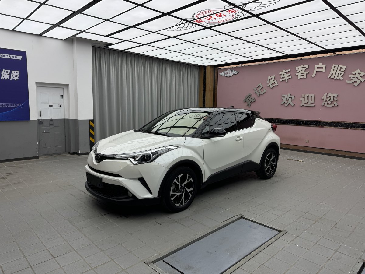 豐田 C-HR  2020款 2.0L 豪華版圖片