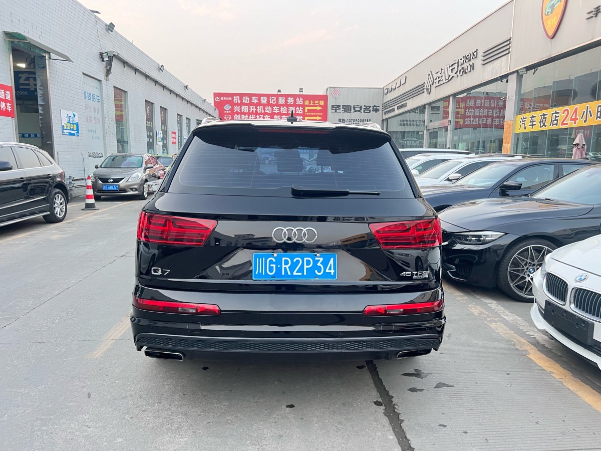 奧迪 奧迪Q7  2016款 40 TFSI S line運(yùn)動型圖片