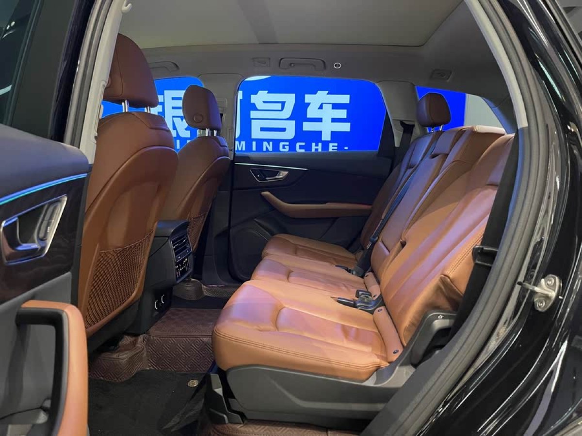 奧迪 奧迪Q7  2023款 55 TFSI quattro S line運動型圖片