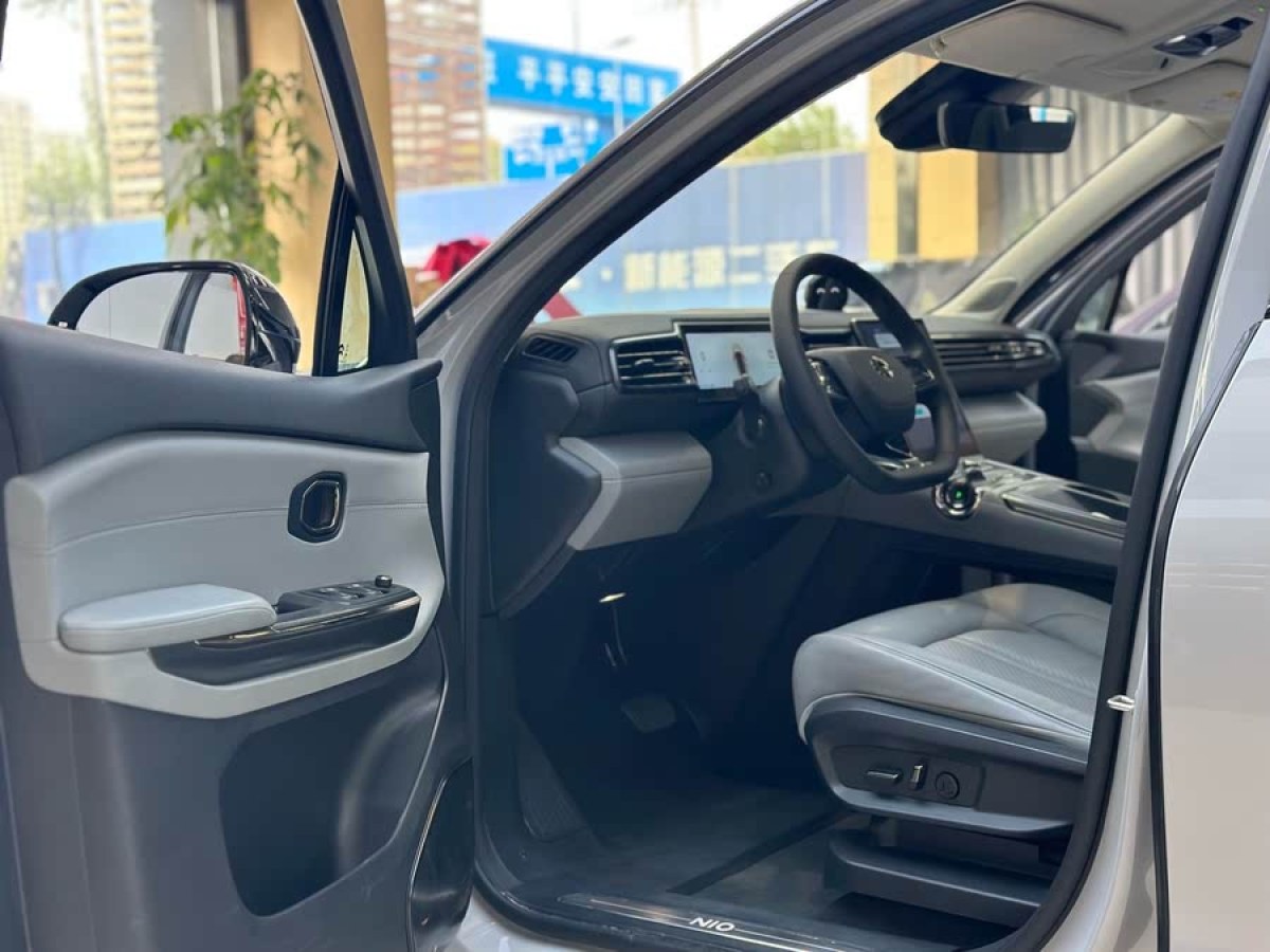 蔚來(lái) ES6  2020款 420KM 運(yùn)動(dòng)版圖片
