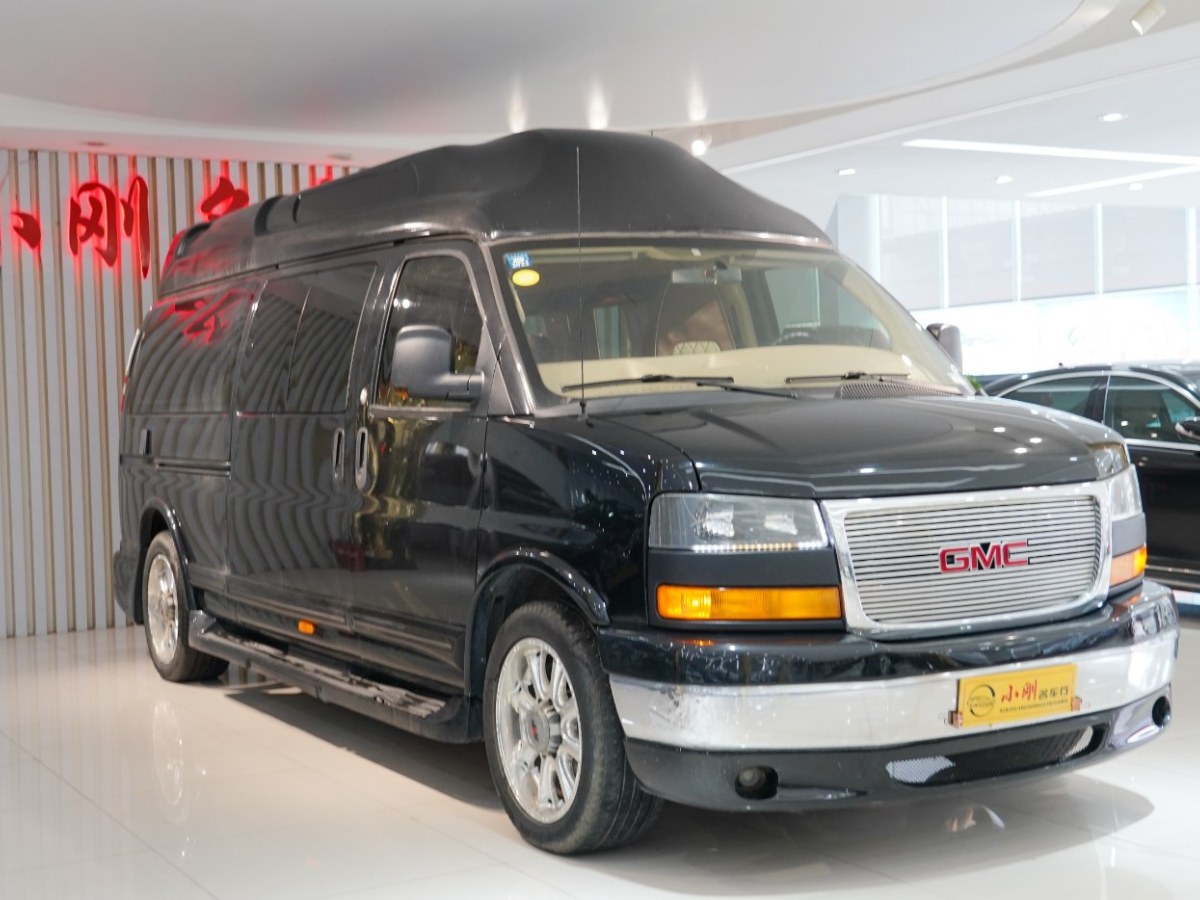 GMC SAVANA  2013款 6.0L 豪華隱私屏版7座圖片