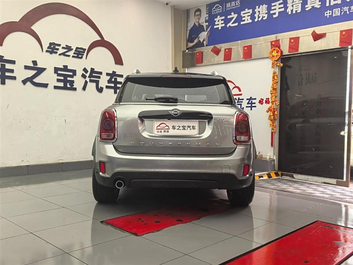 MINI COUNTRYMAN  2018款 1.5T COOPER ALL4 經(jīng)典派圖片