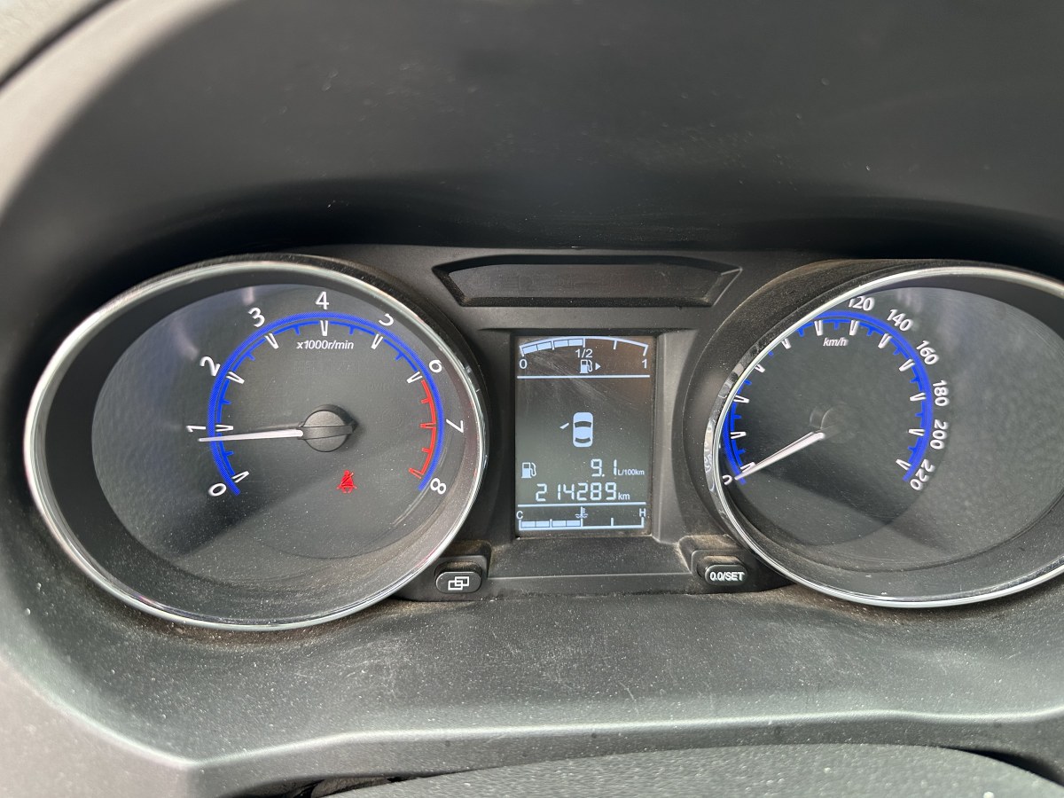 東風風行 風行S500  2016款 1.6L 手動尊享型圖片