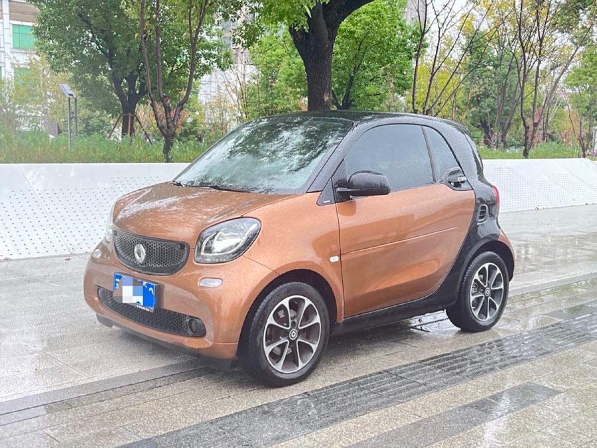 smart fortwo  2015款 1.0L 52千瓦硬頂激情版圖片