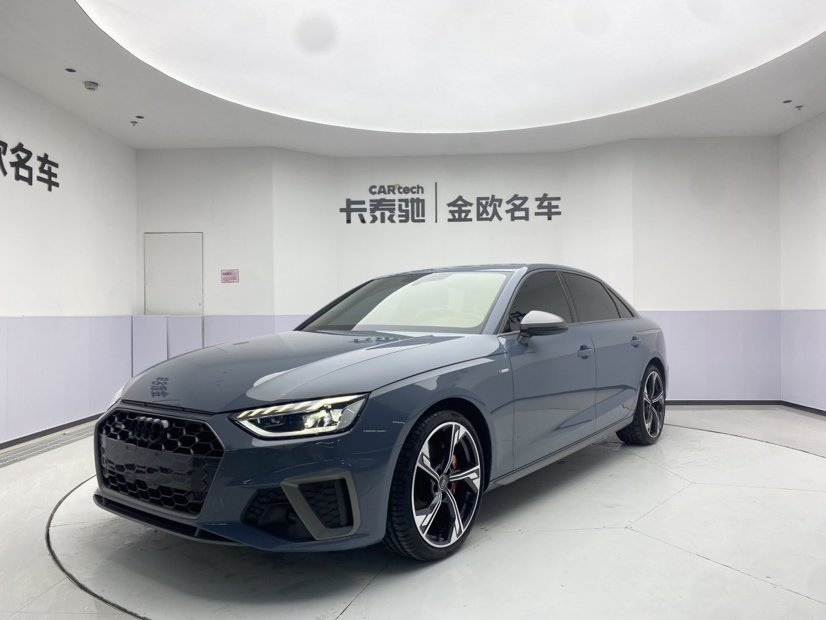 奧迪 奧迪A4L  2022款 40 TFSI quattro RS套件燃速型圖片