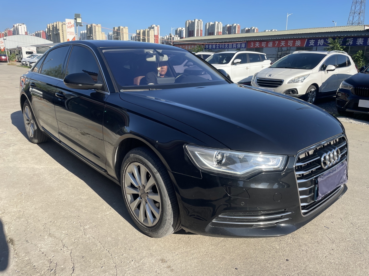 奧迪 奧迪A6L  2014款 TFSI 標(biāo)準(zhǔn)型圖片