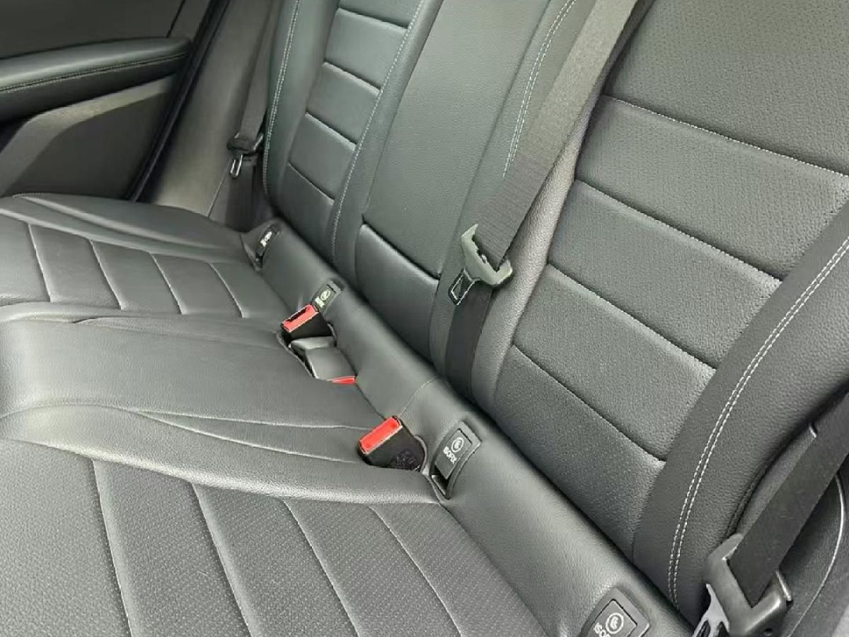 奔馳 奔馳GLC  2021款 GLC 300 4MATIC 轎跑SUV圖片