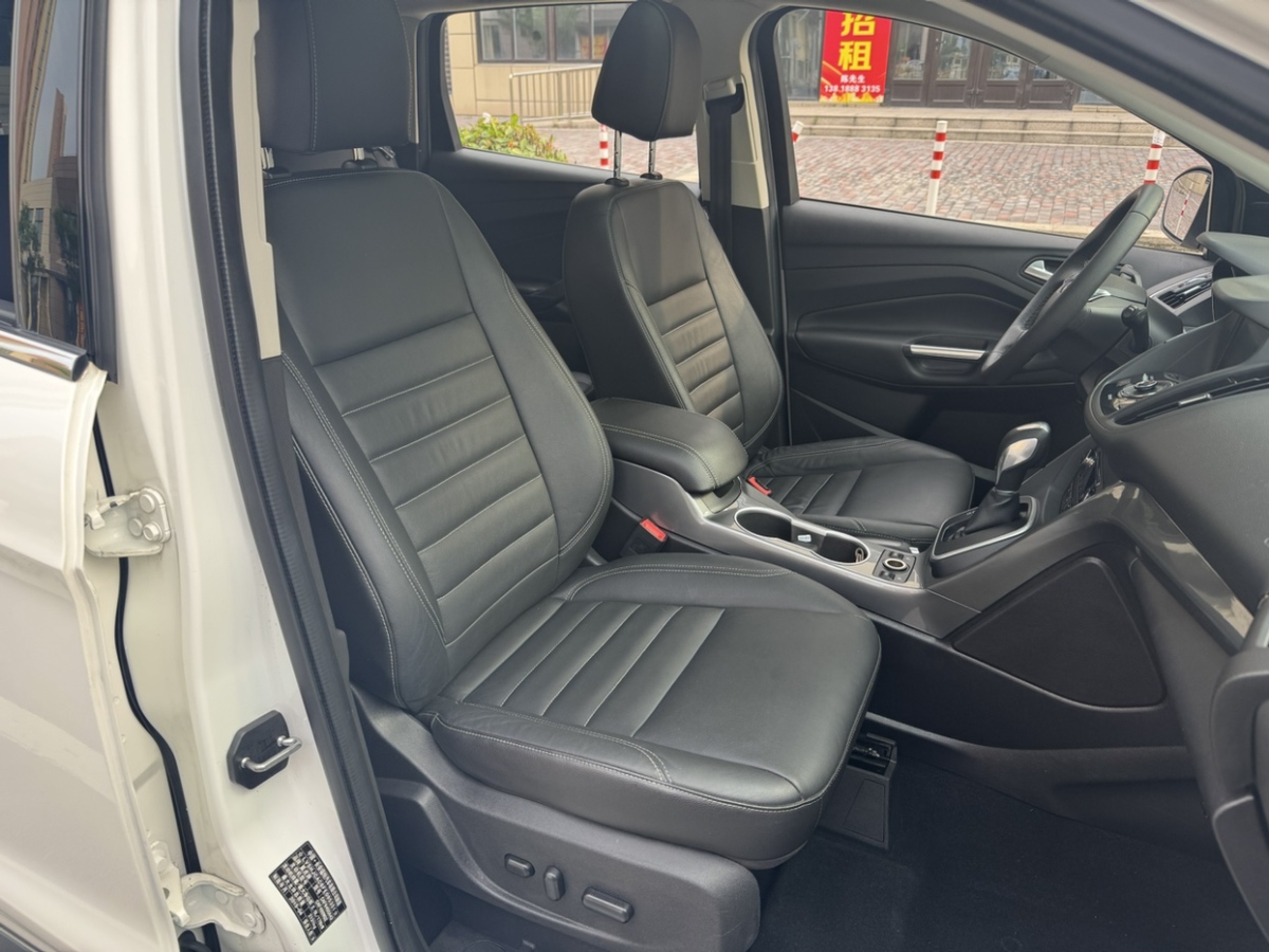 福特 翼虎  2015款 2.0L GTDi 四驅(qū)尊貴型圖片