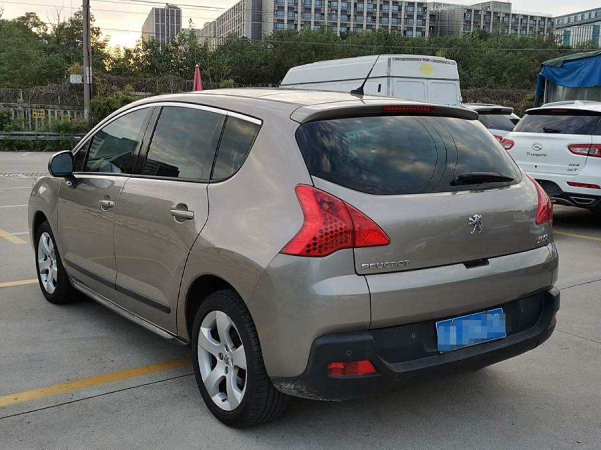 標(biāo)致 3008  2011款 1.6T 豪華型圖片