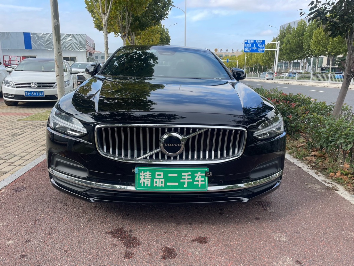 沃爾沃 S90  2023款 B5 智遠(yuǎn)豪華版圖片