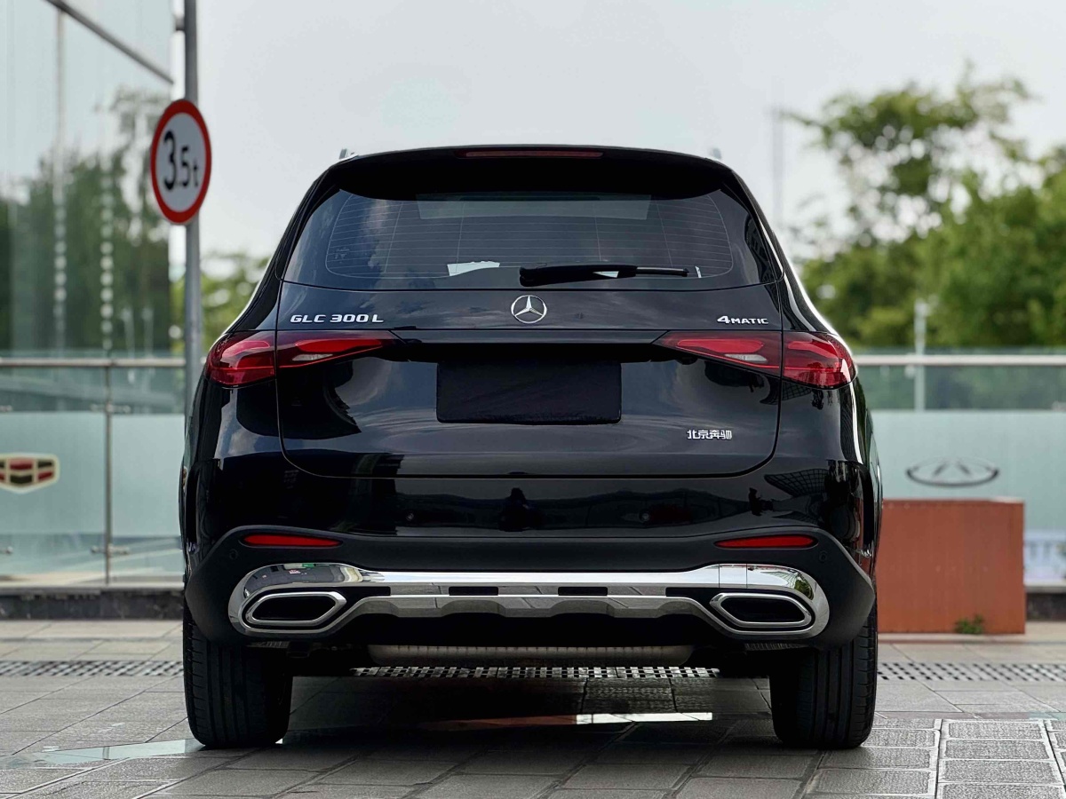 奔馳 奔馳GLC  2024款 改款 GLC 300 L 4MATIC 動(dòng)感型 5座圖片