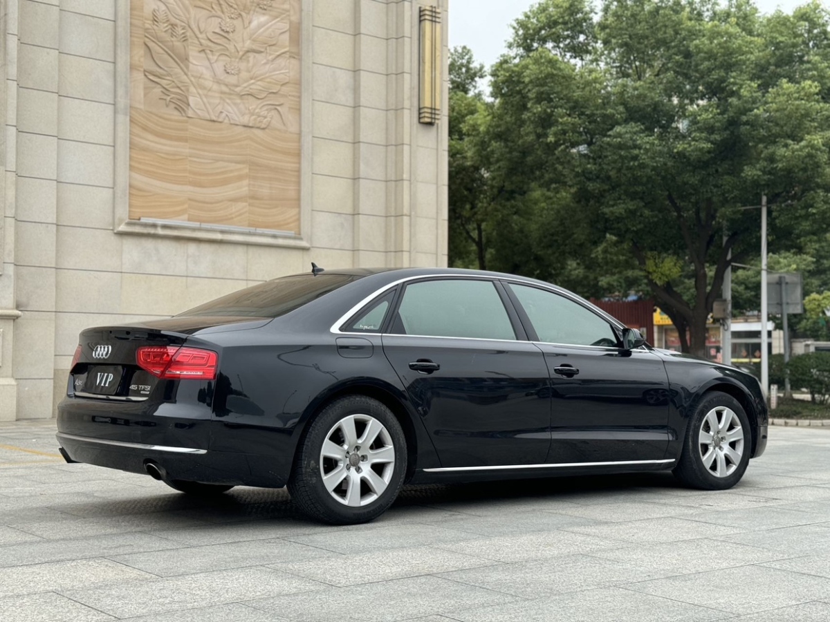 2014年03月奧迪 奧迪A8  2013款 A8L 45 TFSI quattro舒適型