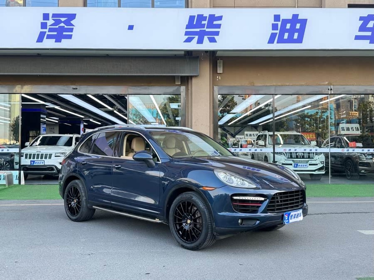 保時(shí)捷 Cayenne  2013款 Cayenne 3.0T 柴油版圖片