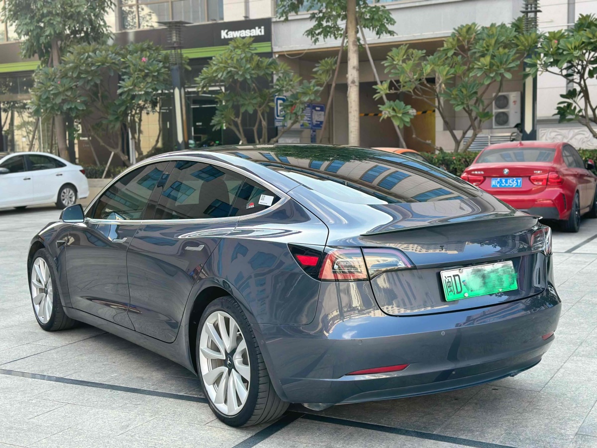 特斯拉 Model 3  2020款 改款 長(zhǎng)續(xù)航后輪驅(qū)動(dòng)版圖片