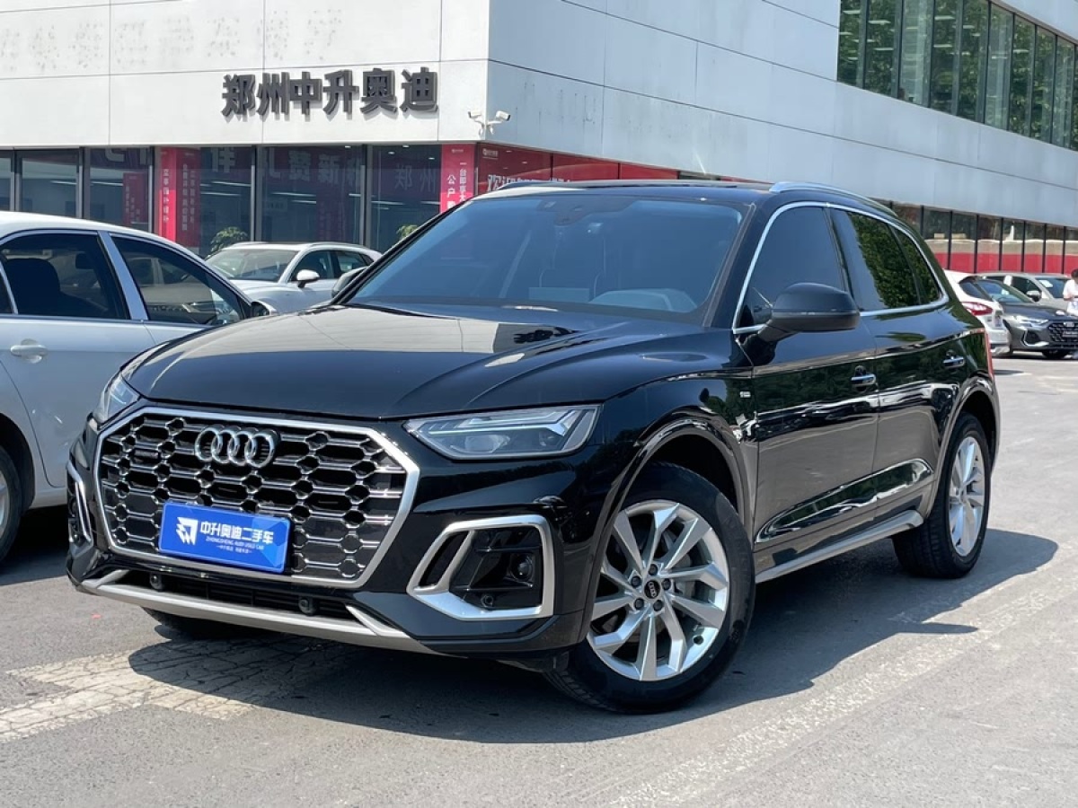 奧迪 奧迪Q5L  2022款 改款 40T 豪華動感型圖片
