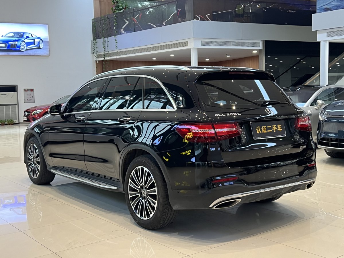 2019年7月奔馳 奔馳GLC  2019款 改款 GLC 260 L 4MATIC 豪華型