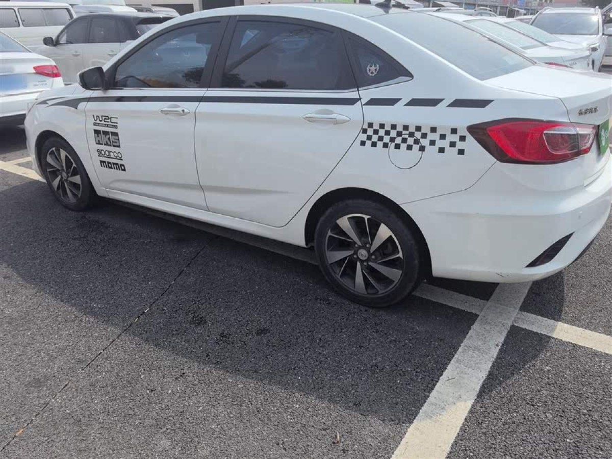長(zhǎng)安 逸動(dòng)DT  2018款 1.6L 手動(dòng)尊享型圖片