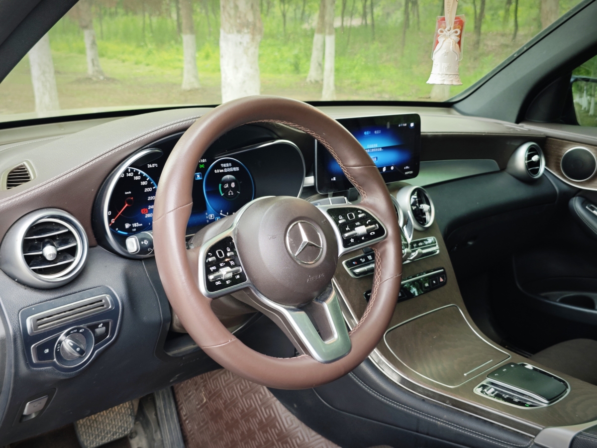 奔馳 奔馳GLC  2018款 改款 GLC 260 4MATIC 豪華型圖片