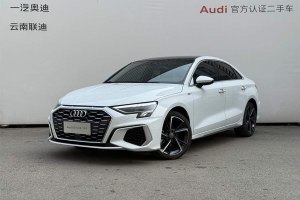 奧迪A3 奧迪 A3L Limousine 35 TFSI 時(shí)尚運(yùn)動(dòng)型