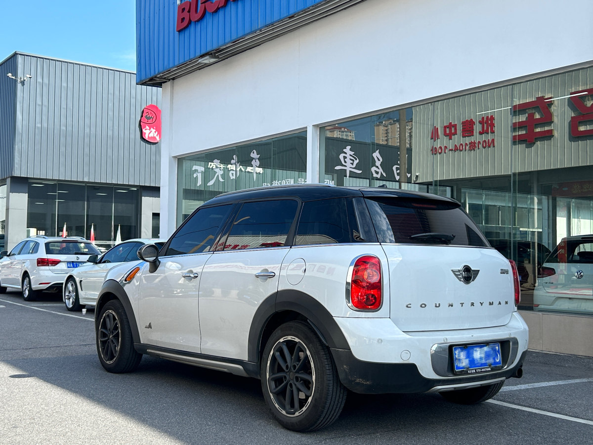 2015年3月MINI COUNTRYMAN  2014款 1.6T COOPER ALL4 Fun