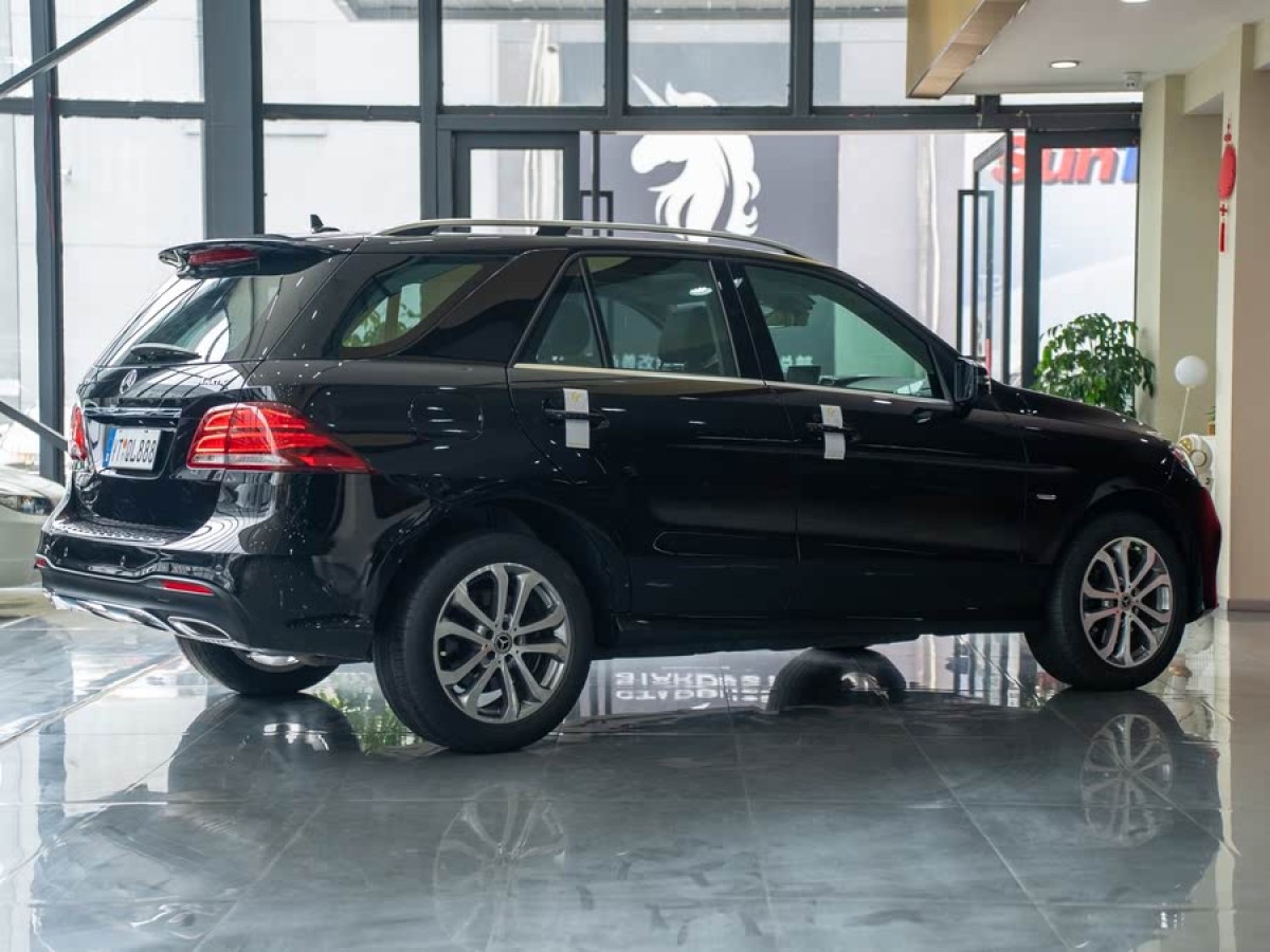 奔馳 奔馳GLE  2018款 GLE 320 4MATIC 動(dòng)感型臻藏版圖片