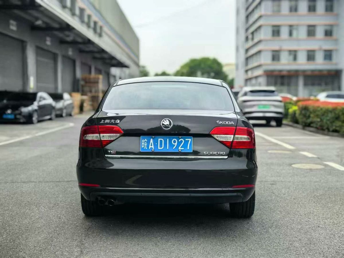 斯柯達 速尊  2014款 2.0TSI 尊貴版圖片