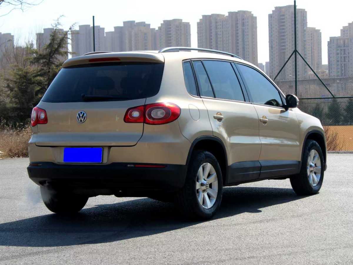 2012年12月大眾 途觀  2012款 1.8TSI 自動四驅(qū)風(fēng)尚版