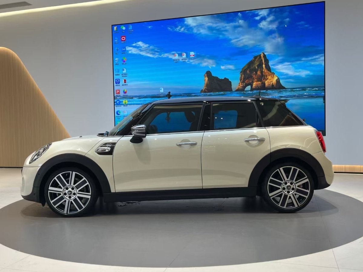 MINI CLUBMAN  2019款 2.0T COOPER S圖片