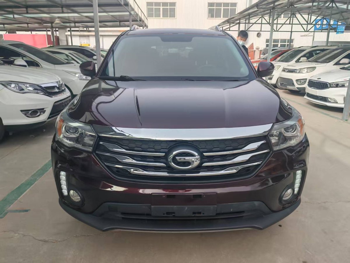 廣汽傳祺 GS4  2017款 200T 手動(dòng)兩驅(qū)豪華版圖片