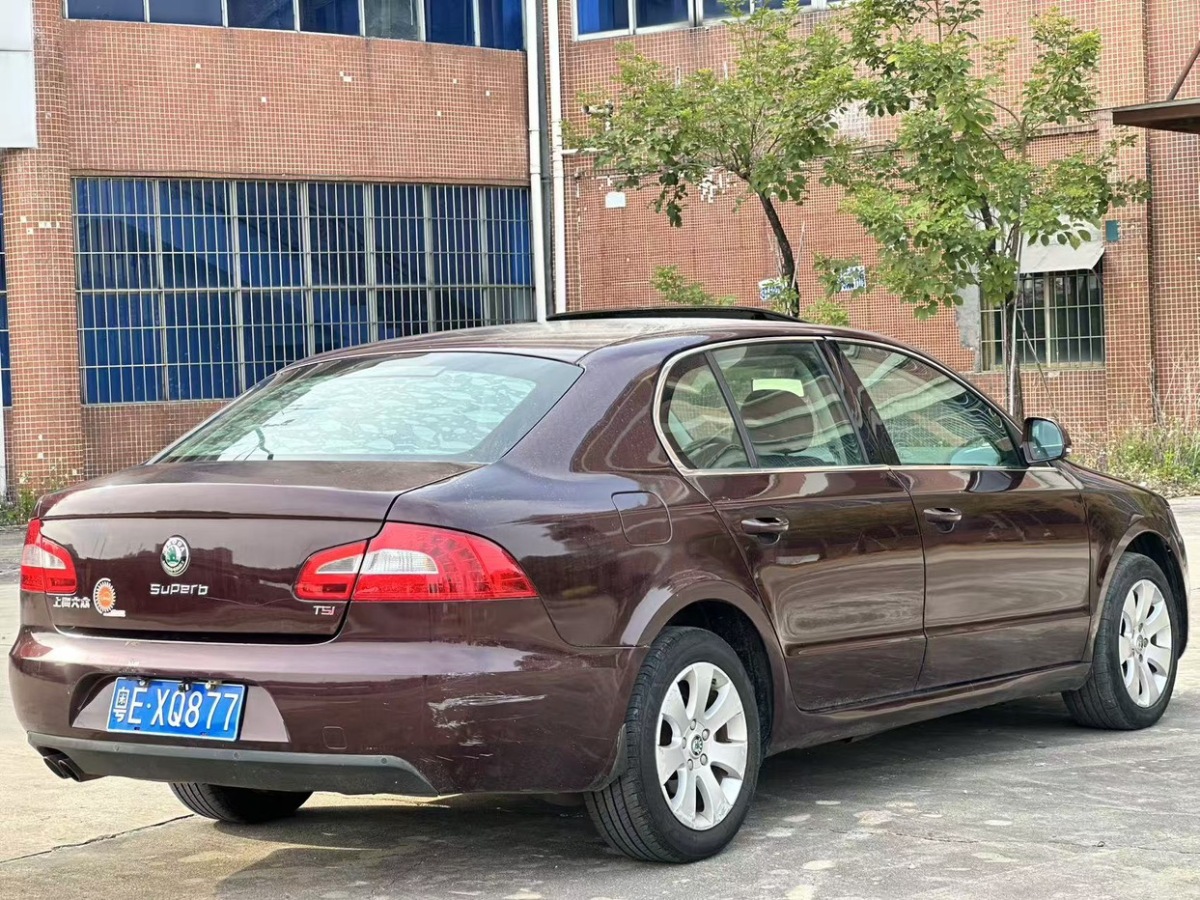 斯柯達 昊銳  2009款 1.8TSI 自動優(yōu)雅版圖片